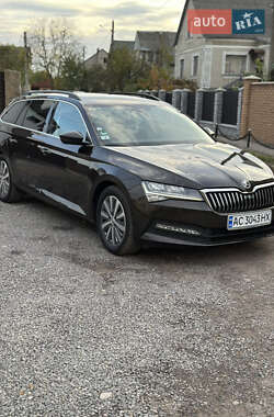 Skoda Superb  2021