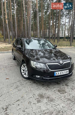 Skoda Superb  2014