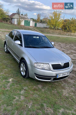 Skoda Superb  2006