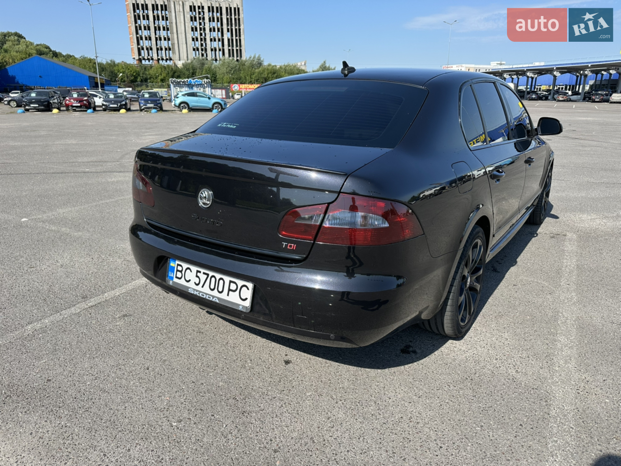 2012 Skoda Superb - мініатюра 4
