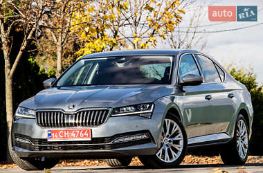 Skoda Superb  2020