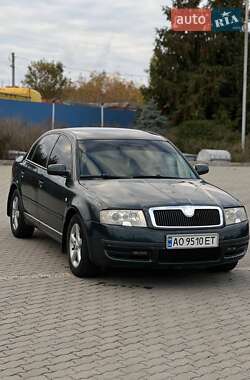 Skoda Superb  2003