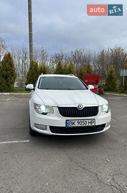 Skoda Superb 2012