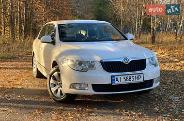 Skoda Superb 2012