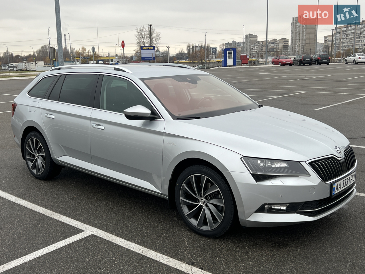 2019 Skoda Superb - фото 1