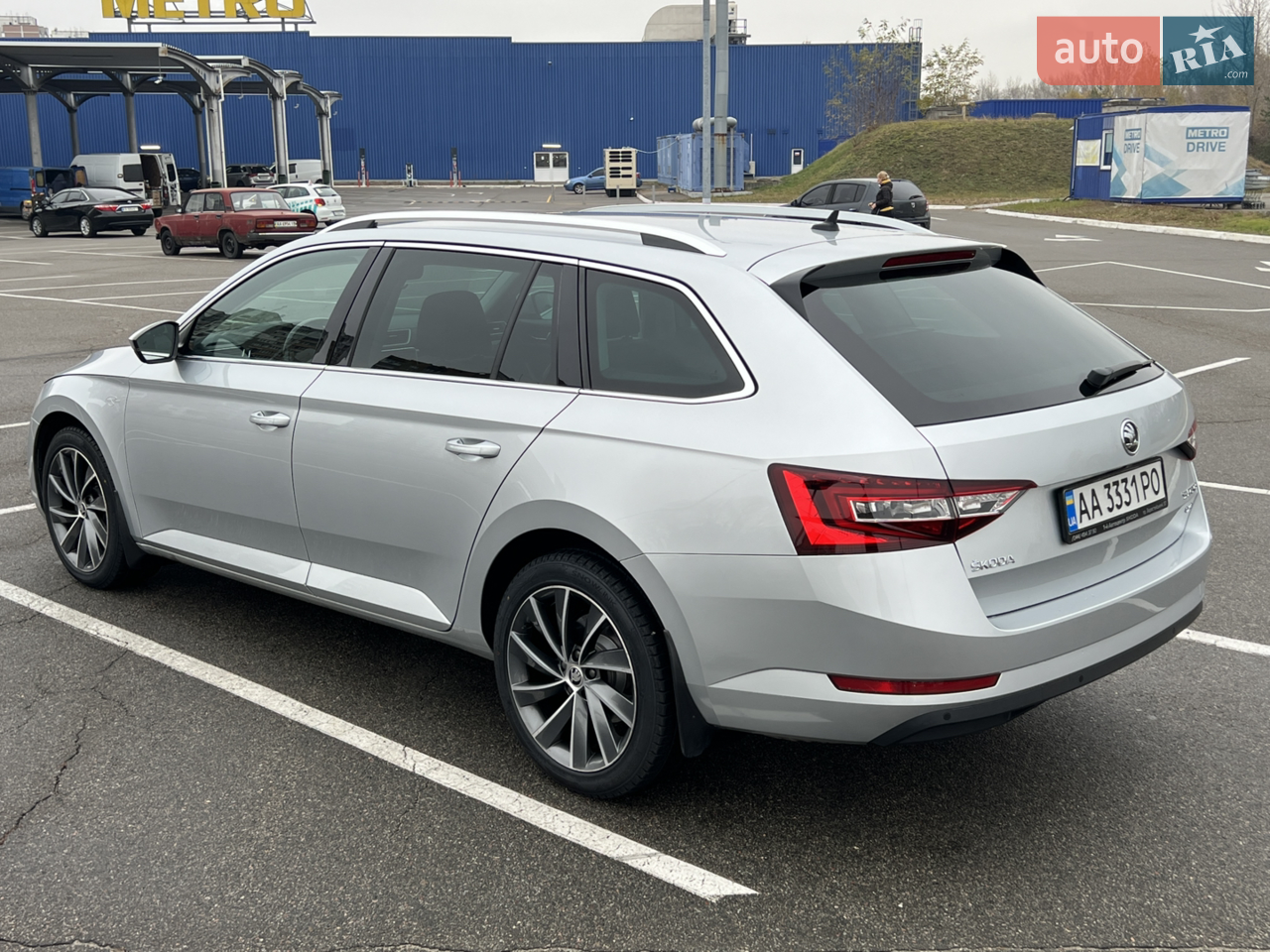 2019 Skoda Superb - мініатюра 3