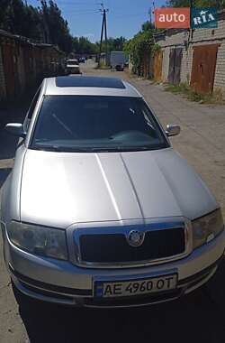 Skoda Superb  2003