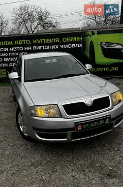 Skoda Superb  2008