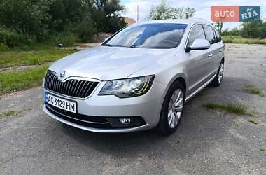 Skoda Superb  2013