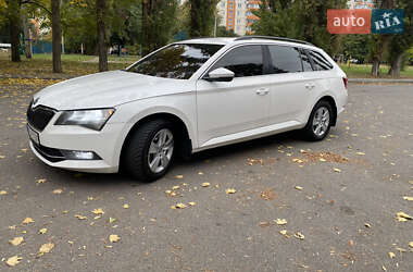 Skoda Superb  2015
