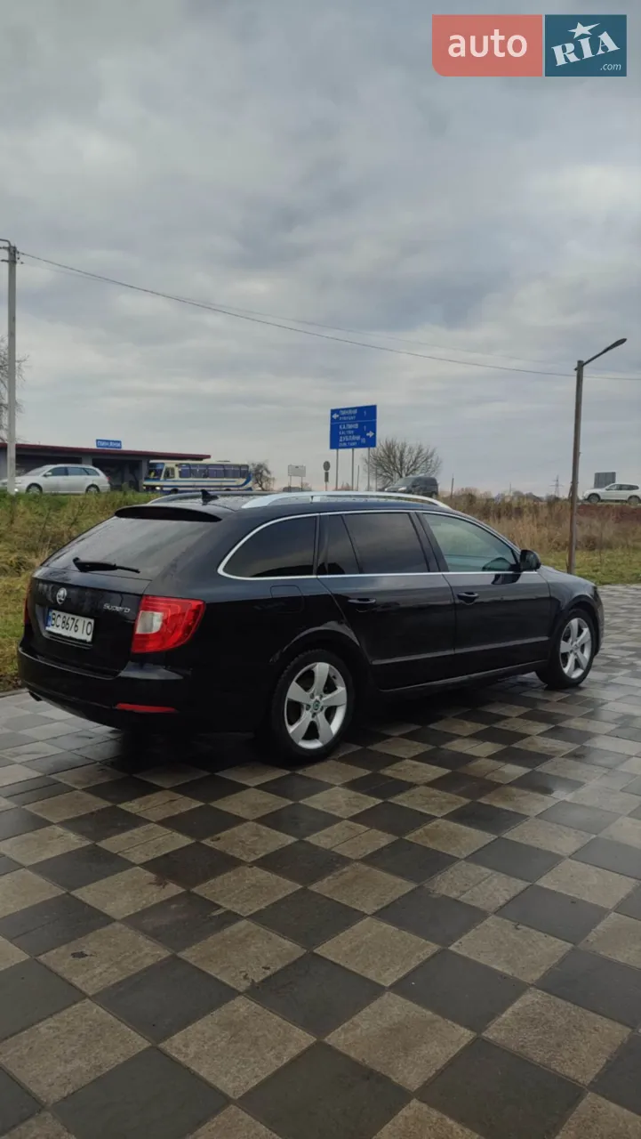 2012 Skoda Superb - мініатюра 3