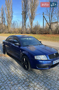 Skoda Superb  2003
