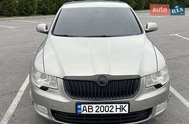 Skoda Superb  2011