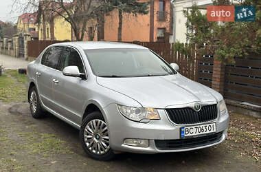 Skoda Superb  2008