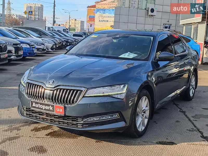Skoda Superb 2021
