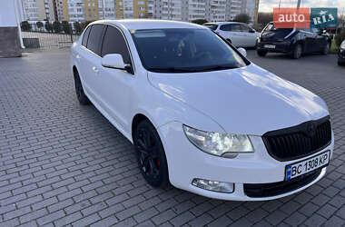 Skoda Superb  2013