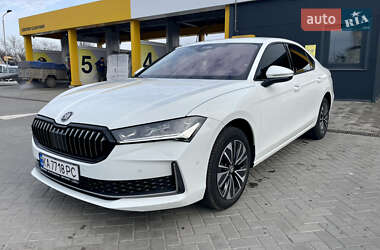Skoda Superb  2024