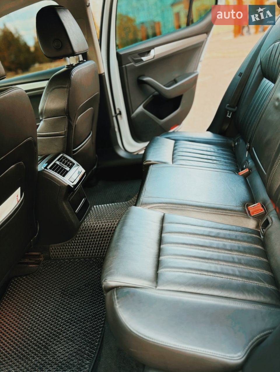 2016 Skoda Superb - мініатюра 5