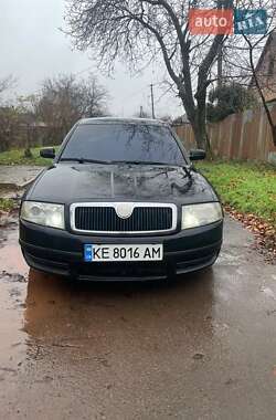 Skoda Superb  2002