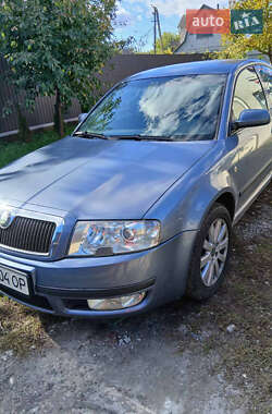 Skoda Superb  2004