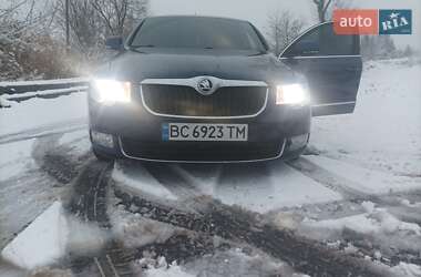 Skoda Superb  2009