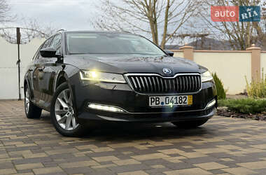 Skoda Superb  2021