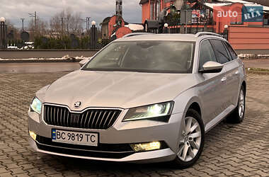 Skoda Superb  2019