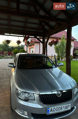 Skoda Superb  2009