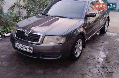 Skoda Superb 2006