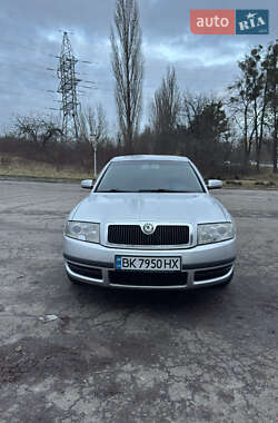 Skoda Superb 2006