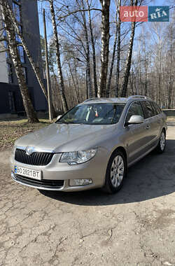 Skoda Superb  2010