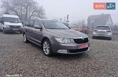 Skoda Superb  2014