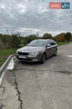 Skoda Superb  2010