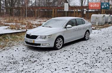 Skoda Superb  2008
