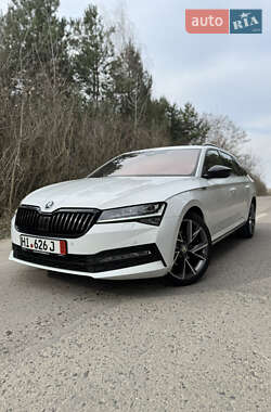 Skoda Superb  2021