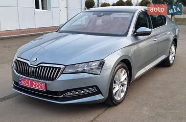 Skoda Superb  2020