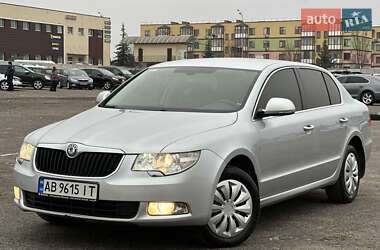 Skoda Superb  2012