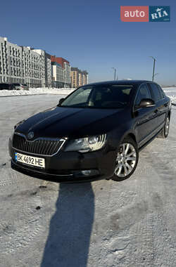Skoda Superb  2013