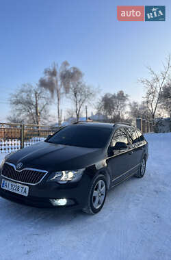 Skoda Superb  2014