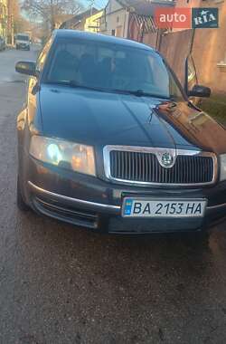 Skoda Superb  2004