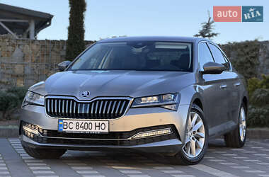 Skoda Superb  2021