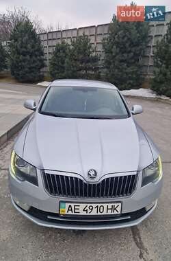 Skoda Superb  2013