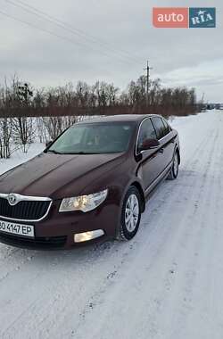 Skoda Superb  2009