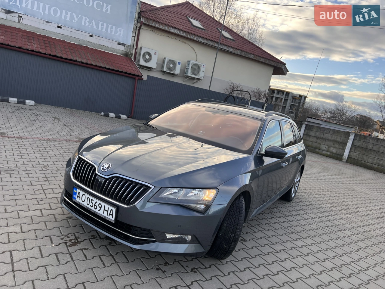 2015 Skoda Superb - мініатюра 3
