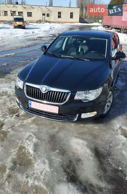 Skoda Superb  2010