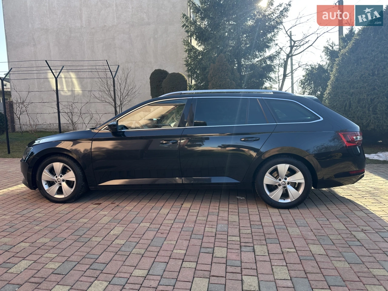 2016 Skoda Superb - мініатюра 5