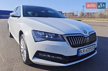 Skoda Superb 2021