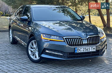 Skoda Superb  2021
