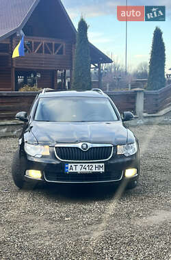 Skoda Superb  2011