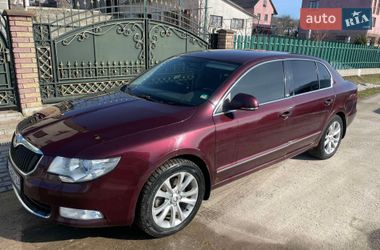 Skoda Superb  2010